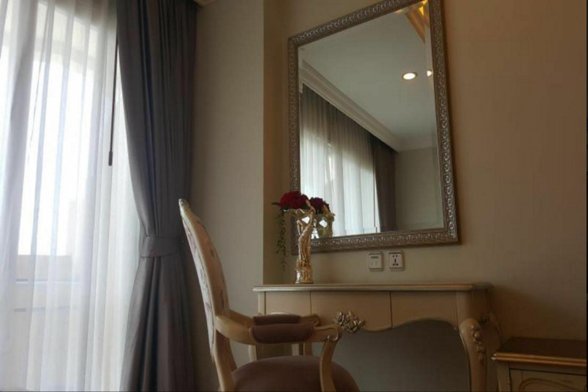 Lk Noble Suite Pattaya Ngoại thất bức ảnh